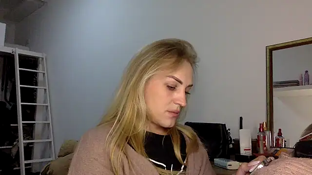 Mileriya live sex cam