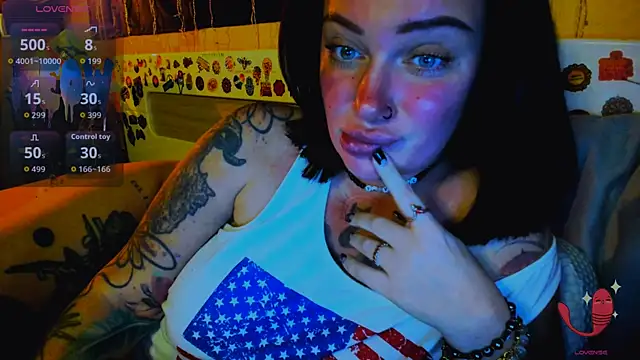 EllieOz's cam snapshot