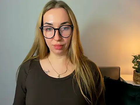 AriaDesire's cam snapshot