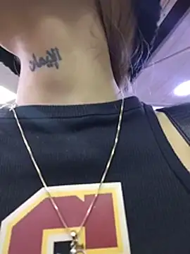 Dani-peggin's cam snapshot