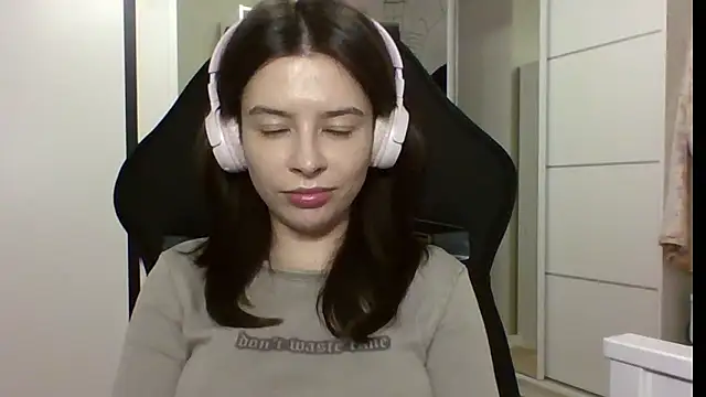 LariceSexy's cam snapshot