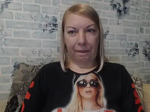 Lillia_Ray's cam snapshot