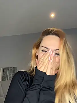 ericafontesx's cam snapshot