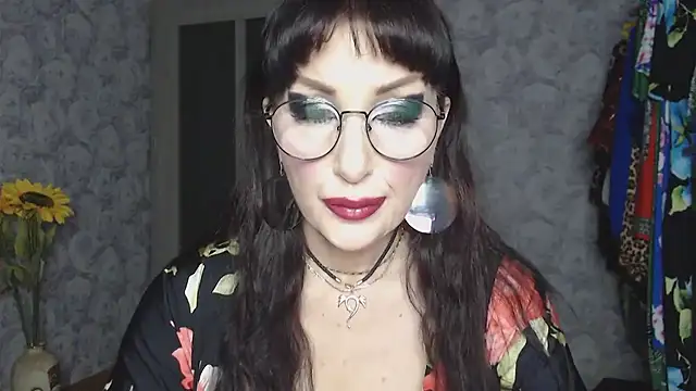 Aziza1's cam snapshot