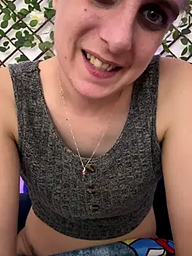 Chantalee's cam snapshot