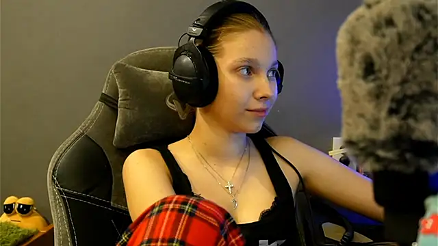 Softixq's cam snapshot