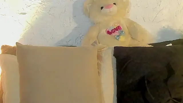 joselin_rouse's cam snapshot