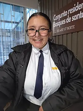 Cute_Penelope's cam snapshot