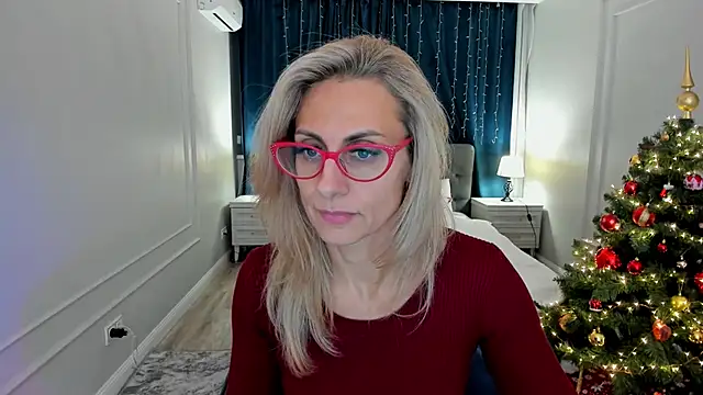 MuseOfStage's cam snapshot