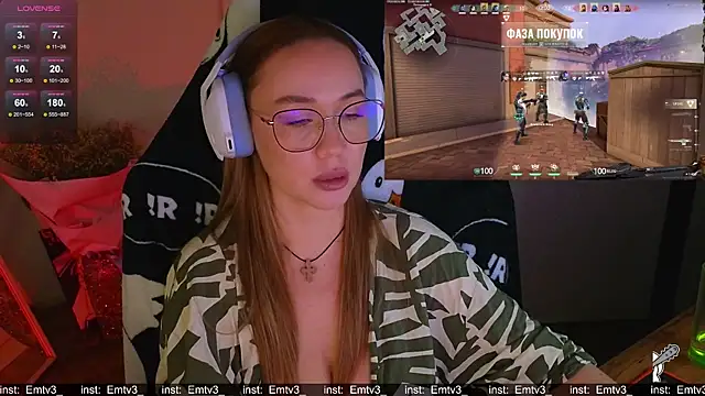 Emili1-'s cam snapshot