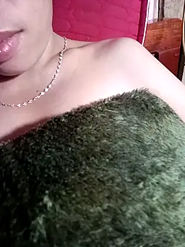 llomayy-love's cam snapshot