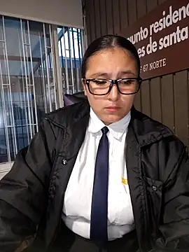 Cute_Penelope's cam snapshot