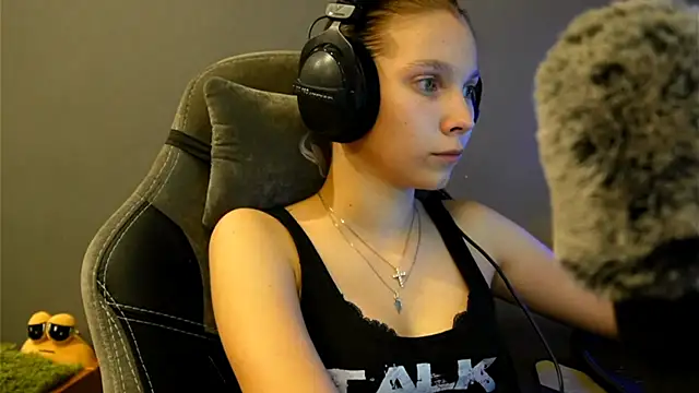 Softixq's cam snapshot