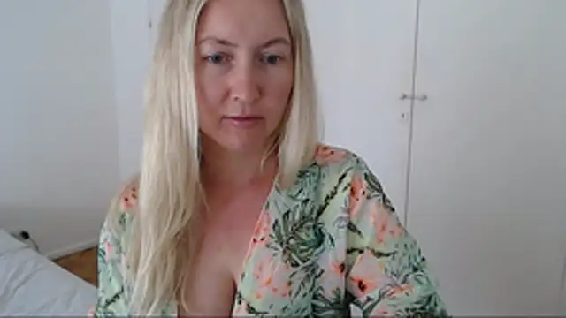 ValeryKiwi's cam snapshot