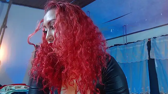 KorayRoussel's cam snapshot