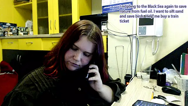 daisy_low's cam snapshot