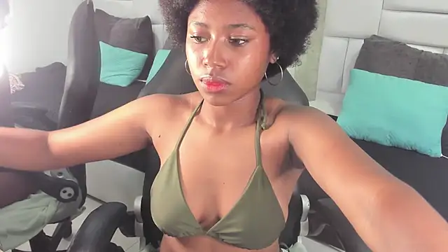 violeta_ruizz's cam snapshot