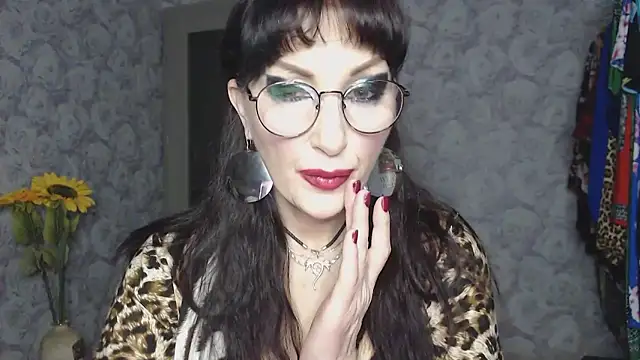 Aziza1's cam snapshot