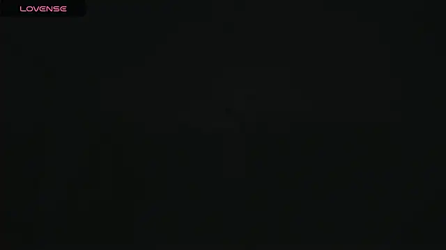 _Emma_whiitee_'s cam snapshot