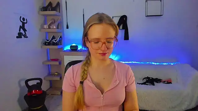 NancyHottie's cam snapshot