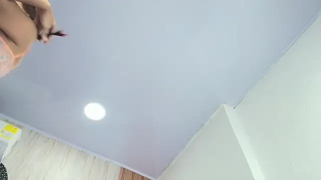 MarianaManzur's cam snapshot