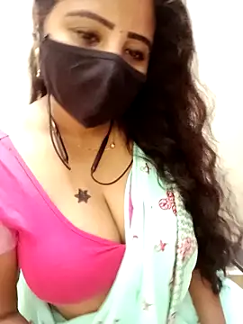 tamil_Vennila's cam snapshot