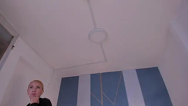 Swt_skinny_'s cam snapshot