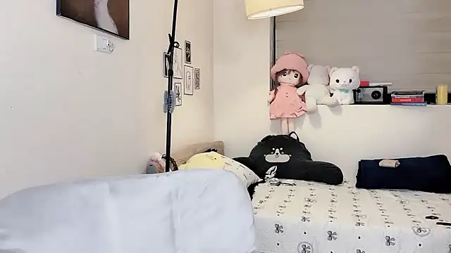 MaiLiiil live sex cam