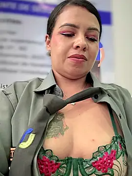 Ariana-07's cam snapshot