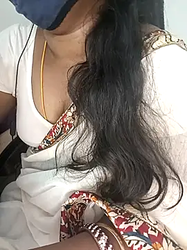 Tamil-hotwife's cam snapshot