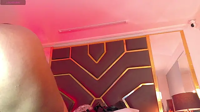 Scarlettt_Ass live sex cam