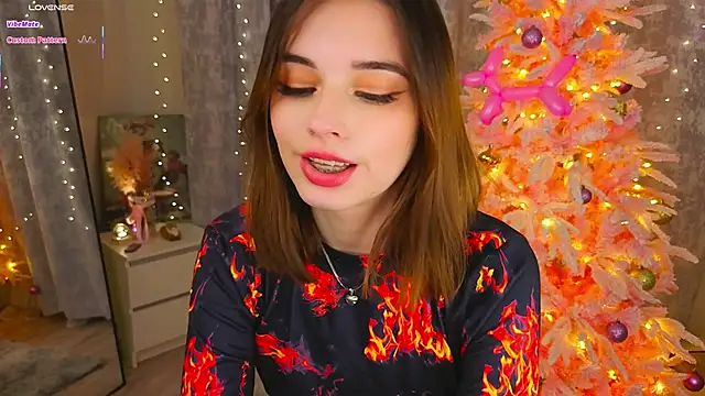 LunaraRada's cam snapshot