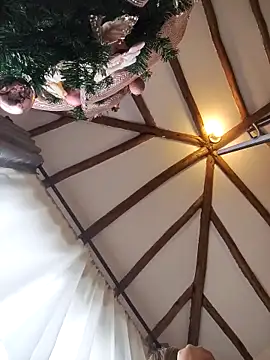 tata_sanz_'s cam snapshot