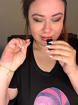 maddy_Bloomm's cam snapshot