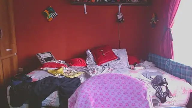 Sasharosee2's cam snapshot