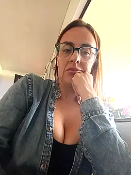 Jade_1-9's cam snapshot