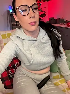 Trixie-Tainted's cam snapshot