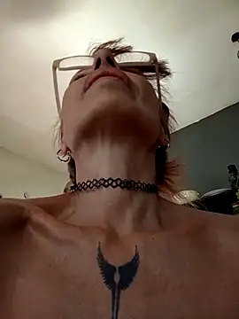 FrozenWaffle's cam snapshot