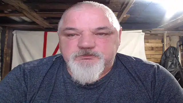 Newfiesausage1972 live sex cam