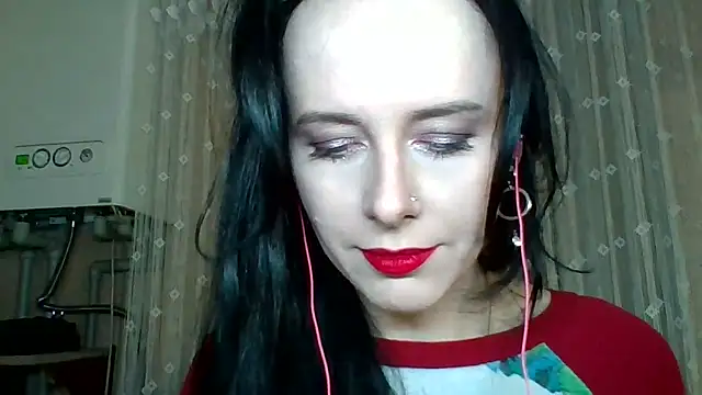 LuminousLady's cam snapshot