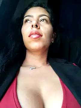 Luianna's cam snapshot