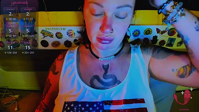 EllieOz's cam snapshot