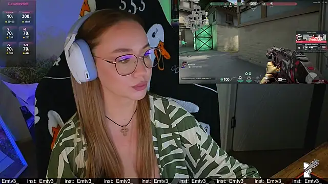 Emili1-'s cam snapshot