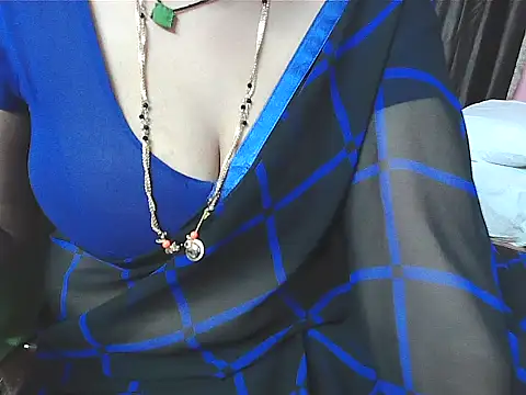 sunitha-3's cam snapshot