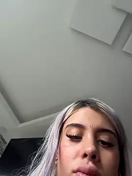 YouCandiSumisa's cam snapshot