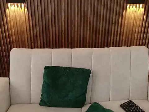 dirty_feelena's cam snapshot