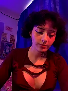 LiliJones_'s cam snapshot