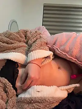 Keira_Keira's cam snapshot