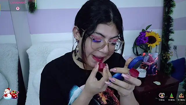 Catwhite_'s cam snapshot