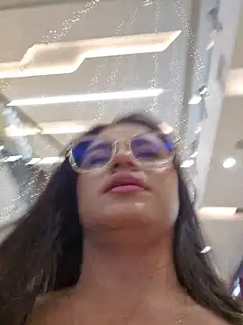 Lu_Alzafirah's cam snapshot